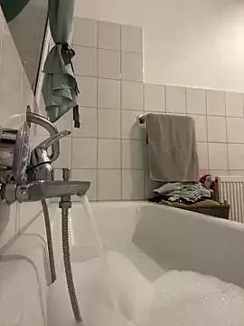 Photos of Emilia_Mausi from StripChat is Freechat