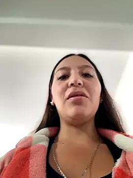 Emily-7_ from StripChat is Freechat