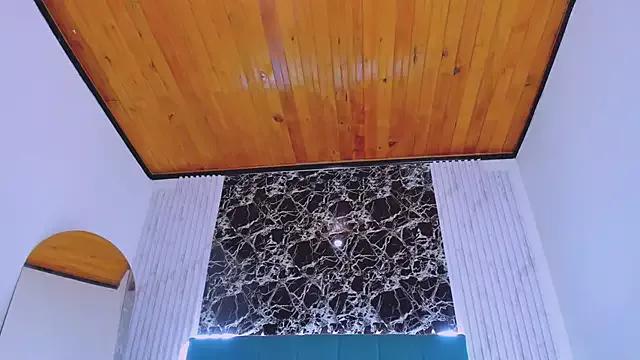 Emily_Mayte_ from StripChat is Freechat