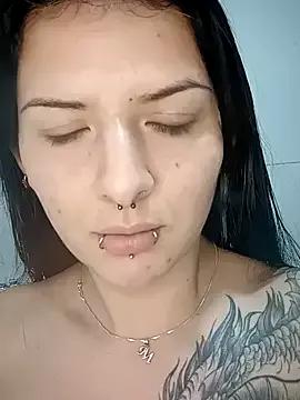Explore our live girls sluts from our Custom and Multi clubs and checkout exclusive access to highly interactive content, such as shape, hair, titties, pussy type and many more.