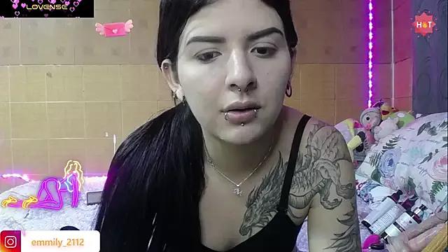 Explore our live girls sluts from our Custom and Multi clubs and checkout exclusive access to highly interactive content, such as shape, hair, titties, pussy type and many more.