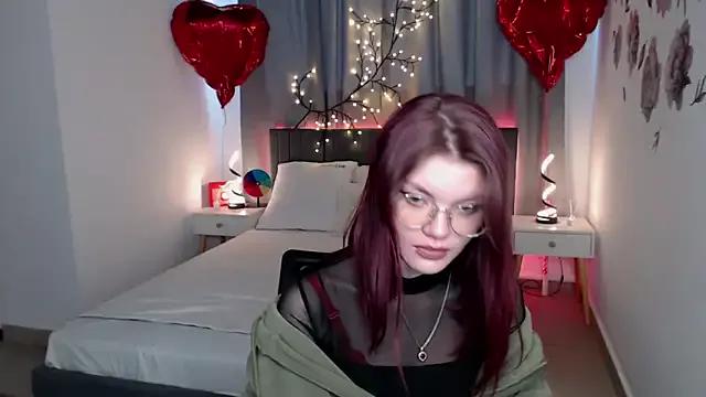 EmilyEight webcams show profile image 