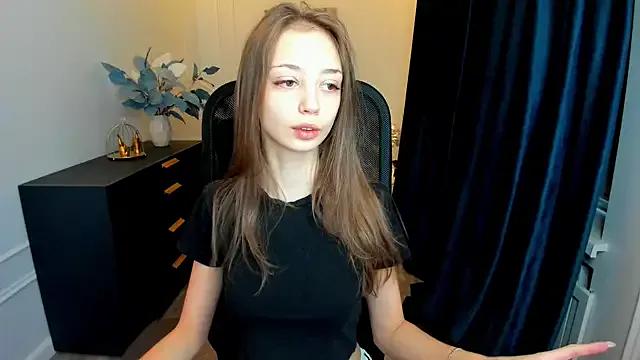 EmilyGraydis from StripChat is Freechat