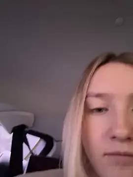 EmilyMood from StripChat is Freechat