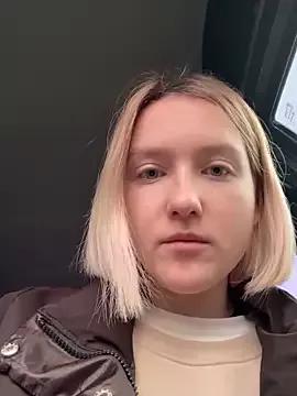 EmilyMood from StripChat is Freechat
