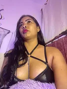 EmilyZuits from StripChat is Freechat
