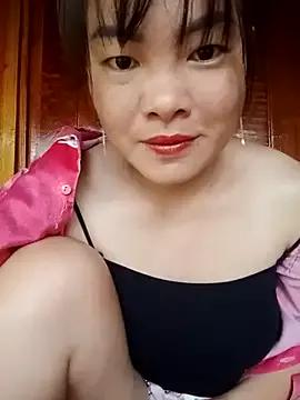 emilyzz from StripChat is Freechat