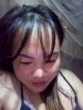 emilyzz from StripChat is Freechat