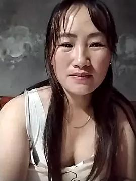 emini-xx from StripChat is Freechat