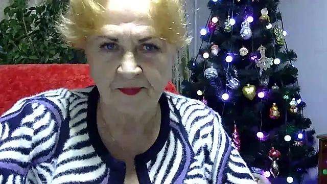 Emma52610 from StripChat