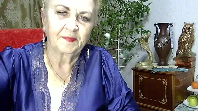 Emma52610 from StripChat