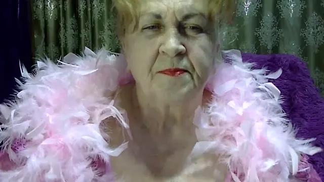 Emma52610 from StripChat