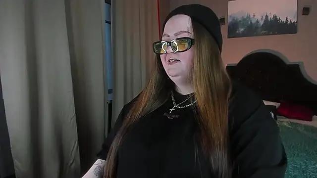 EMMA__CONNOR from StripChat