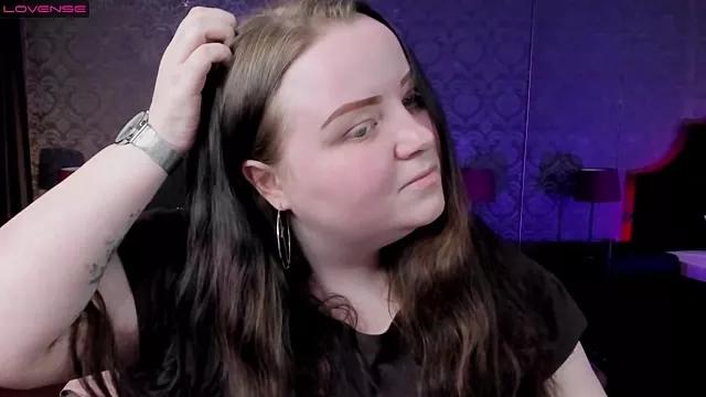 EMMA__CONNOR from StripChat