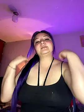 Emma__Fox_ from StripChat is Freechat