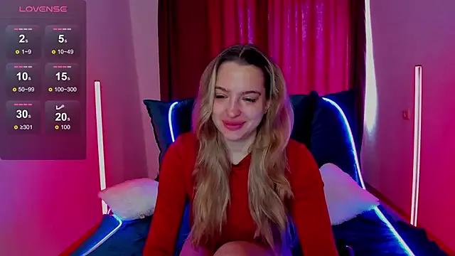 Explore our live girls sluts from our Custom and Multi clubs and checkout exclusive access to highly interactive content, such as shape, hair, titties, pussy type and many more.