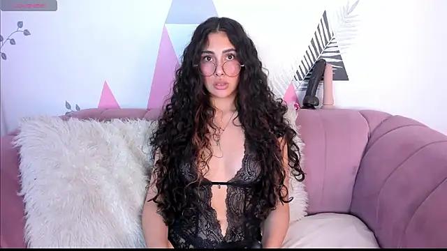 Emma_Bonnett from StripChat
