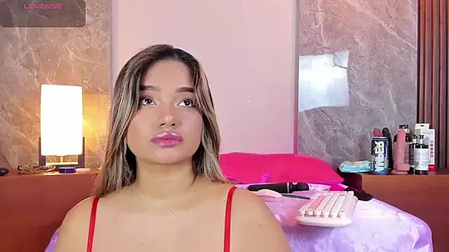 Emma_hunter_ from StripChat