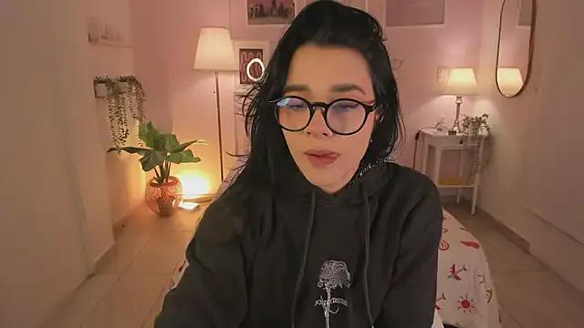 emma_soul1 from StripChat is Freechat