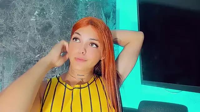 Emmaa_Saenz_ from StripChat