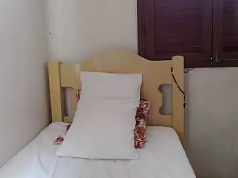 Emmabee123 from StripChat