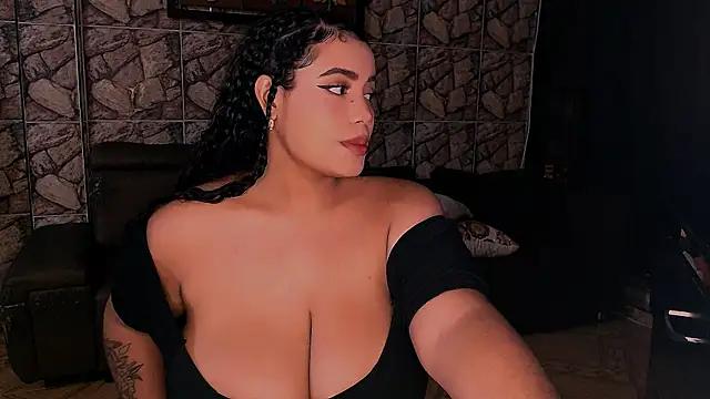 Emmacamille from StripChat