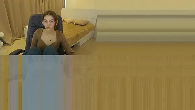 EmmaCherry7 from StripChat