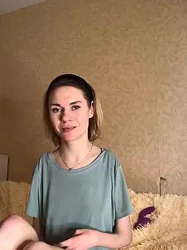 EmmaGallen from StripChat