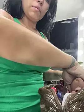 emmamilk6 from StripChat is Freechat