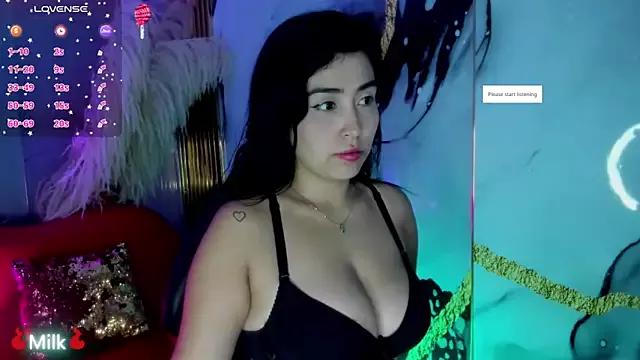 Explore our live girls sluts from our Custom and Multi clubs and checkout exclusive access to highly interactive content, such as shape, hair, titties, pussy type and many more.