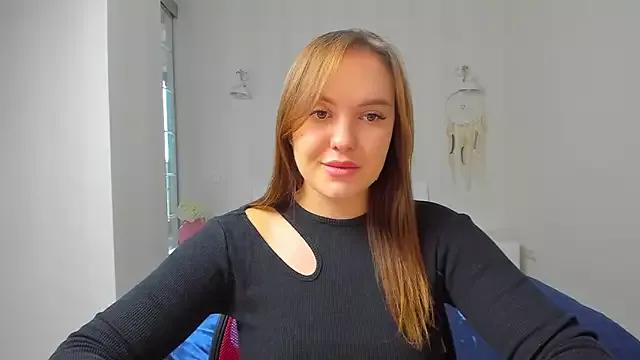 EmmaNorman from StripChat