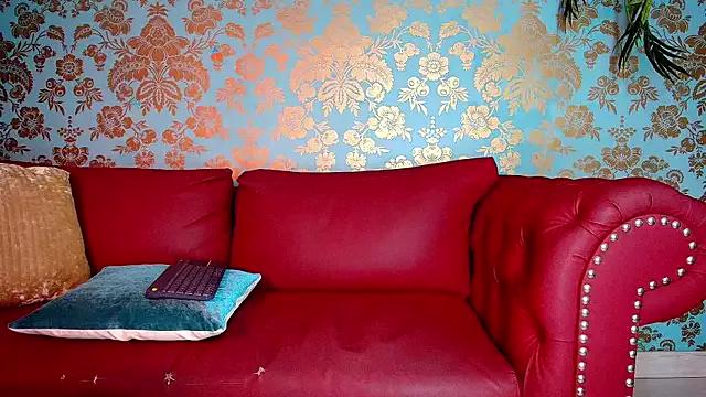 EmmaReyez from StripChat is Freechat