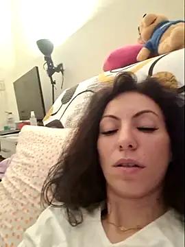 Emmatoo from StripChat