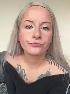 EmmaXXX666 from StripChat