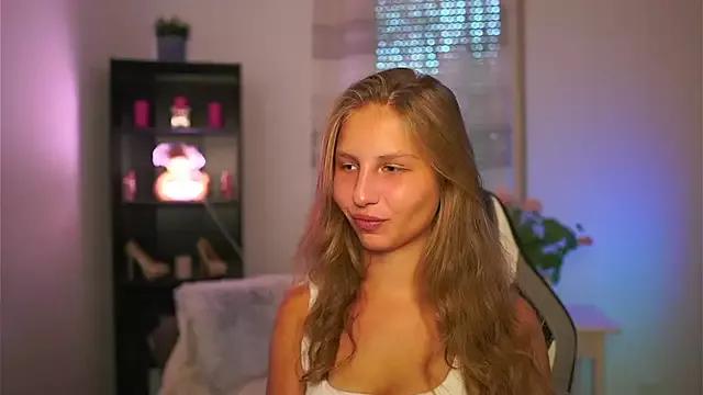 emmie_murray from StripChat