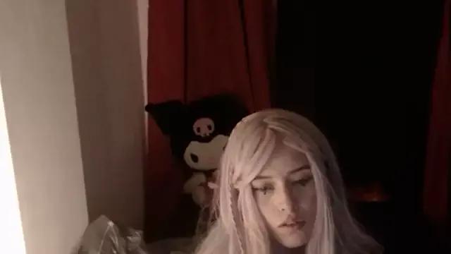 Emmy__Smith from StripChat is Freechat