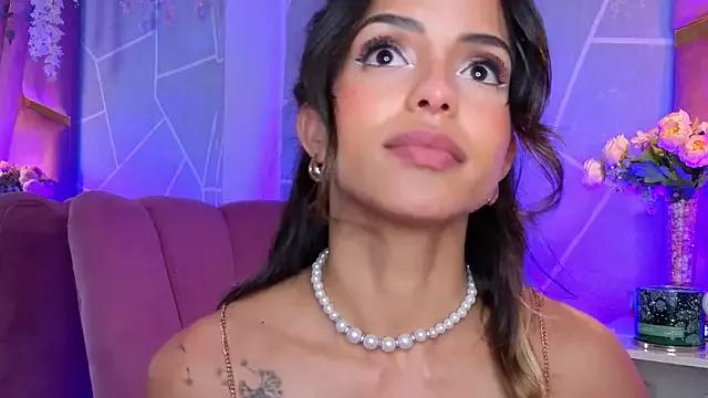 EmmyCortez from StripChat