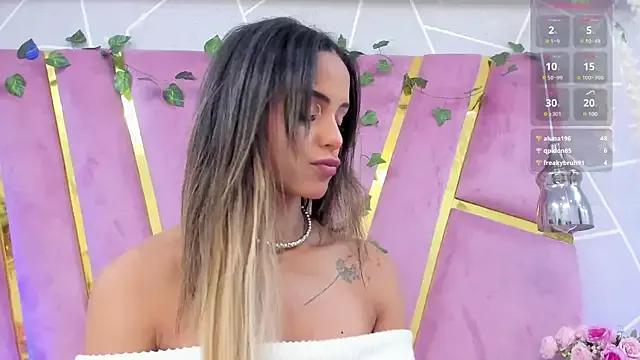 EmmyCortez from StripChat