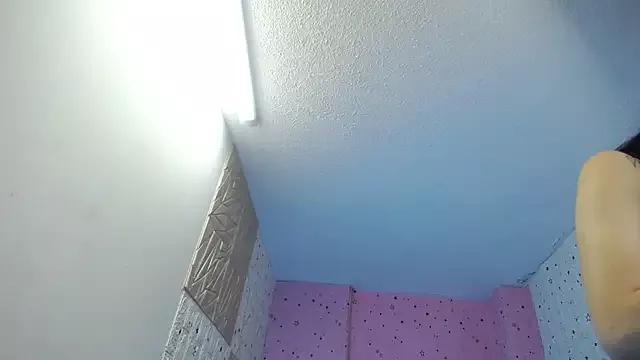 emmydurant from StripChat is Freechat