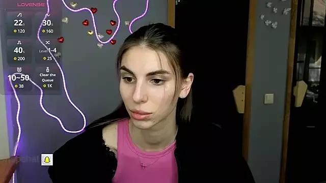 EmmyGreans from StripChat