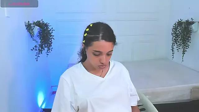 EmmySmith1 from StripChat