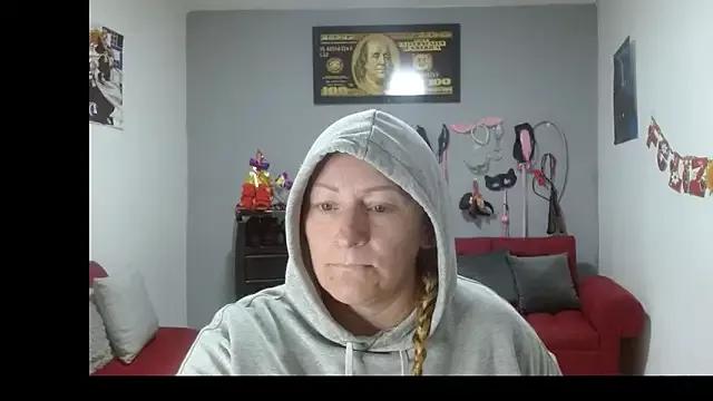 emperabigbootybigass from StripChat is Freechat