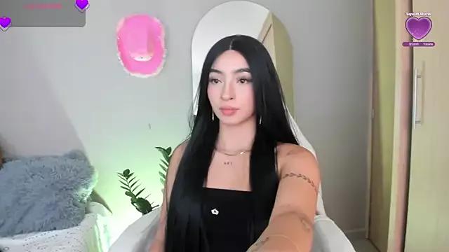 EmystarX from StripChat is Freechat