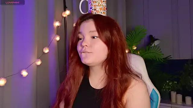 EnnySunrise from StripChat
