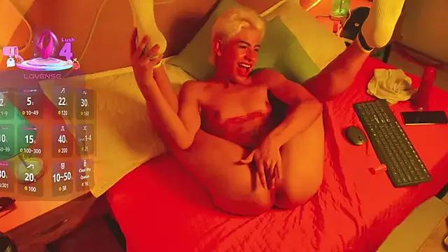 Enrrixxx_ from StripChat