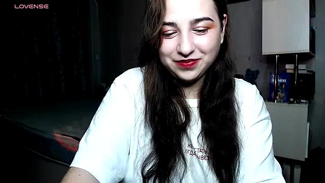 erica__mills from StripChat is Freechat