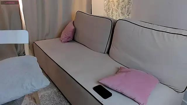 ErlinaDrover on StripChat