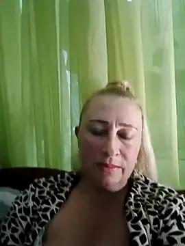 Esenia505 from StripChat