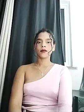 Esmeralda_247 from StripChat
