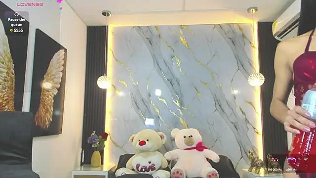 estephany_doll from StripChat